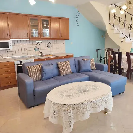 Artemis Luxury