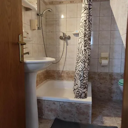 Artemis Luxury Apartmán PalaiónTsiflíkion