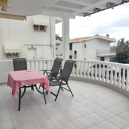 Artemis Luxury PalaiónTsiflíkion