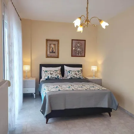 Artemis Luxury * PalaiónTsiflíkion
