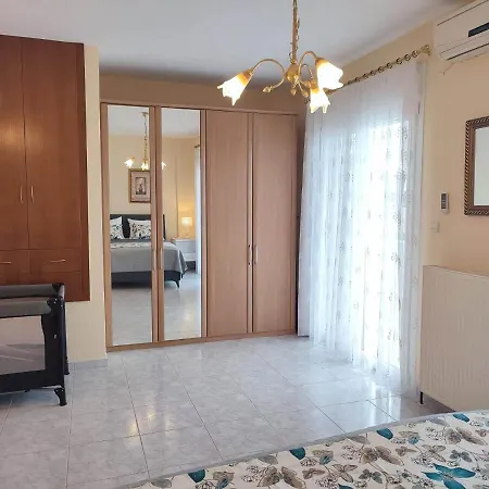 Artemis Luxury PalaiónTsiflíkion