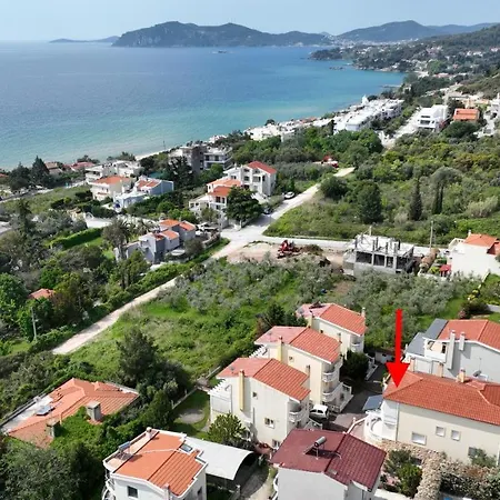 Apartment Artemis Luxury PalaiónTsiflíkion